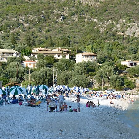 Ilianthos Apartments & Studios Mikros Gialos Dış mekan fotoğraf