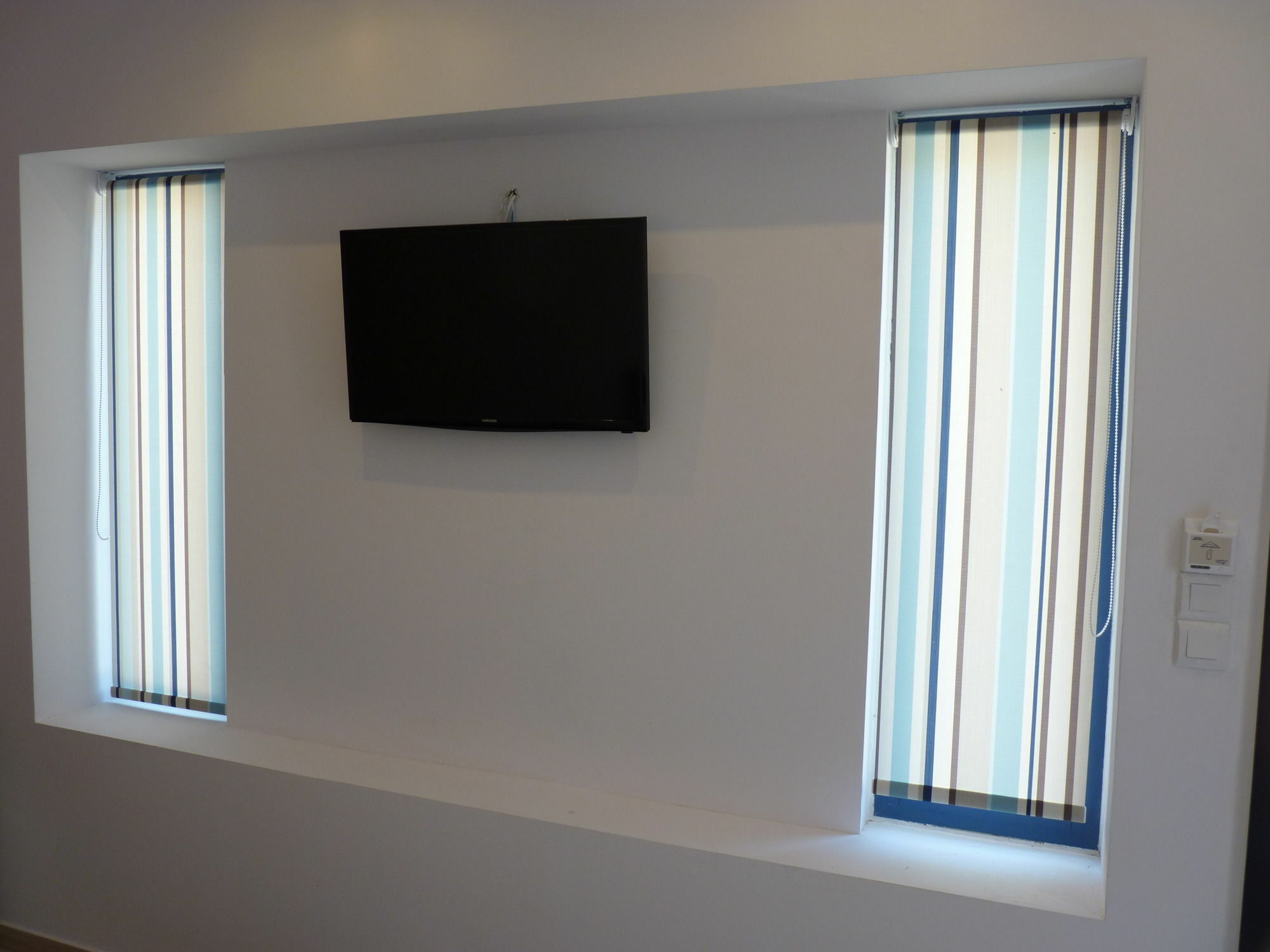 Ilianthos Apartments & Studios Mikros Gialos Dış mekan fotoğraf